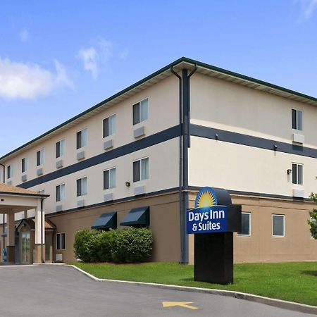 Days Inn & Suites By Wyndham Romeoville Eksteriør bilde